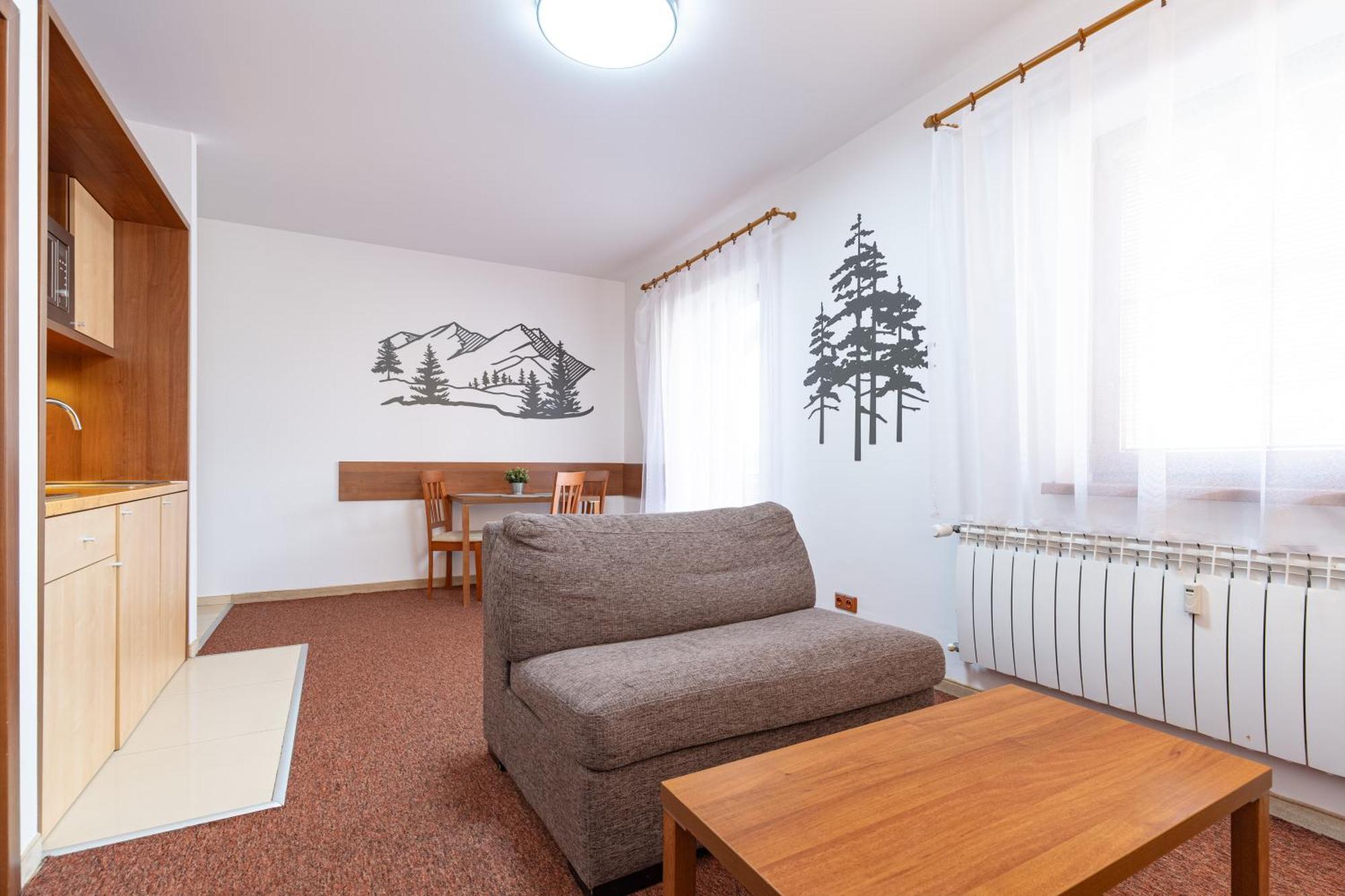 Family & Friends Apartment Vel'ka Lomnica Eksteriør billede